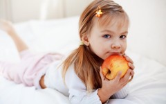 Питание ребенка при ОРВИ: составляем правильный рацион и боремся с болезнью