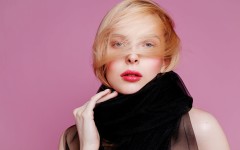 Как носить шарфы женщинам в 2022 году – советы стилиста