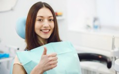 Отбеливание зубов — опасно или нет? Мнение стоматолога